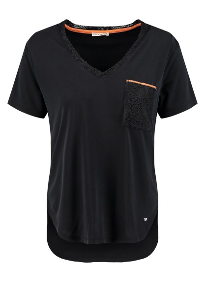 WT LACE v-neck