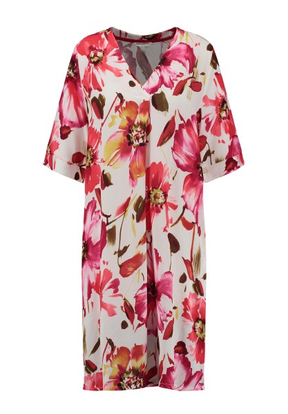 WD YARD v-neck